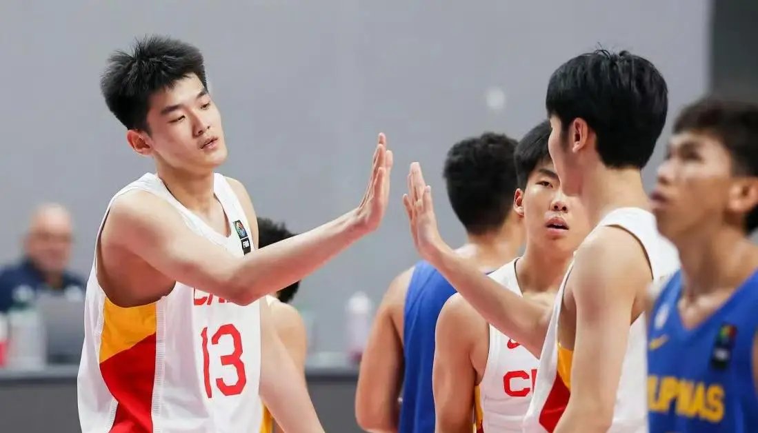 九游体育app-关于一位年轻球员突然崭露头角，让人眼前一亮的信息