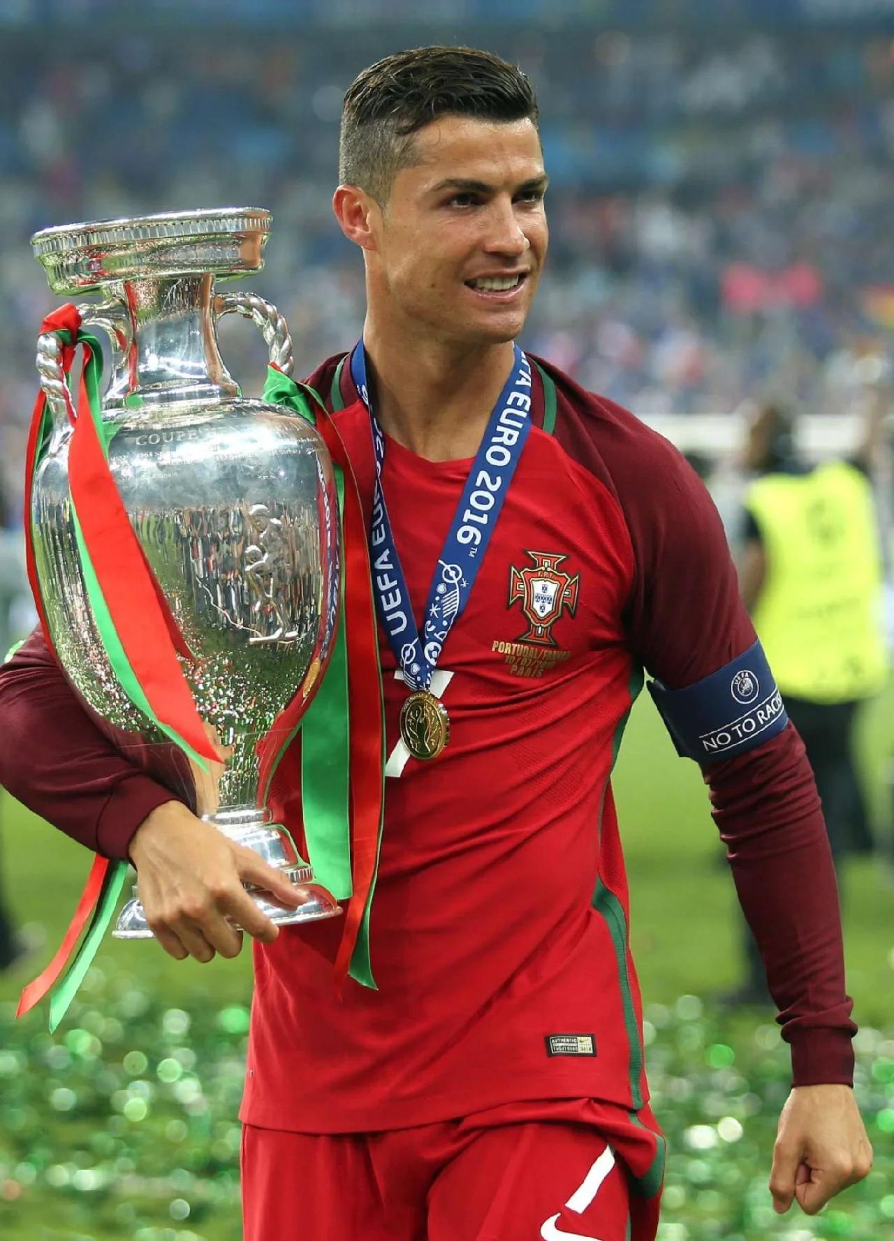 九游体育亚洲官网-包含葡萄牙队长领衔备战欧锦赛预选赛迎战意大利！的词条