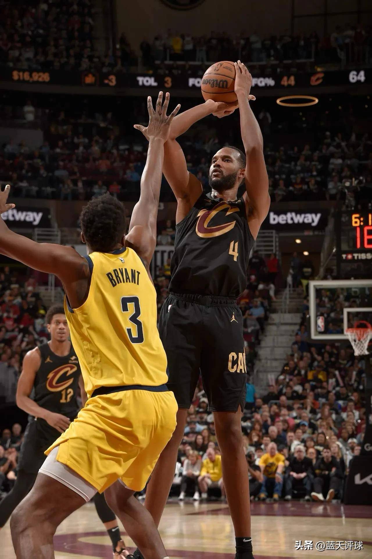 九游体育官方入口-骑士队队长遭遇伤病球队急需备战