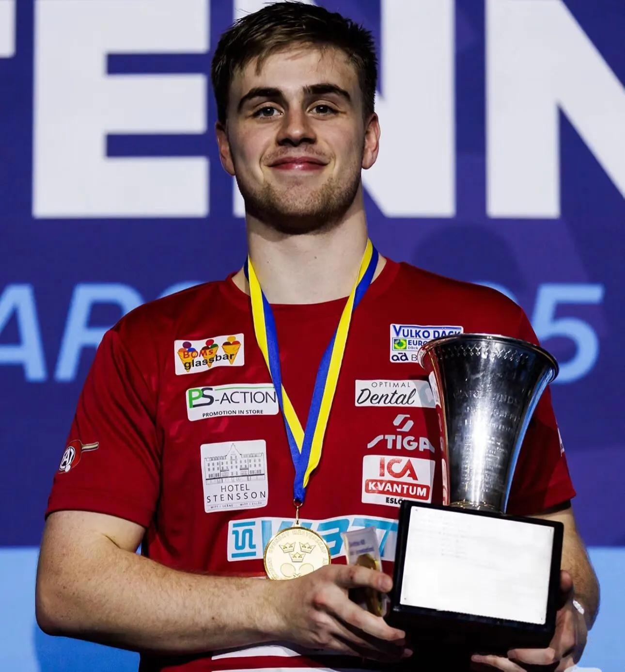 九游体育在线-瑞典国家队逆转胜获得胜利晋级