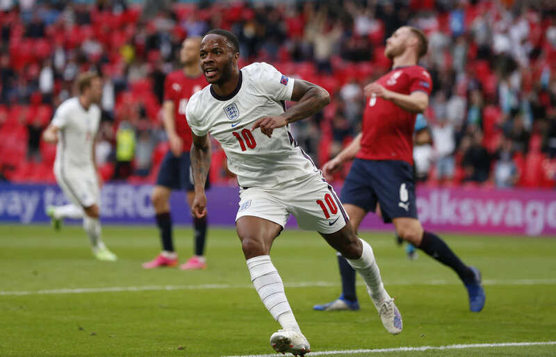 九游体育在线-意大利艰难打平波兰，小组头名位置动摇