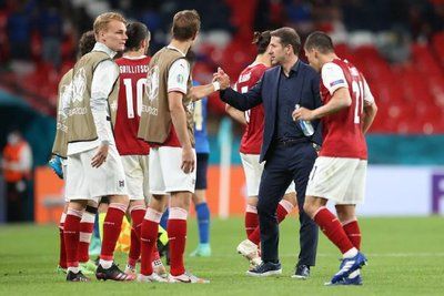 九游体育亚洲官网-罗马尼亚足坛重罚违规球队，严格处罚马虎运营行为的简单介绍