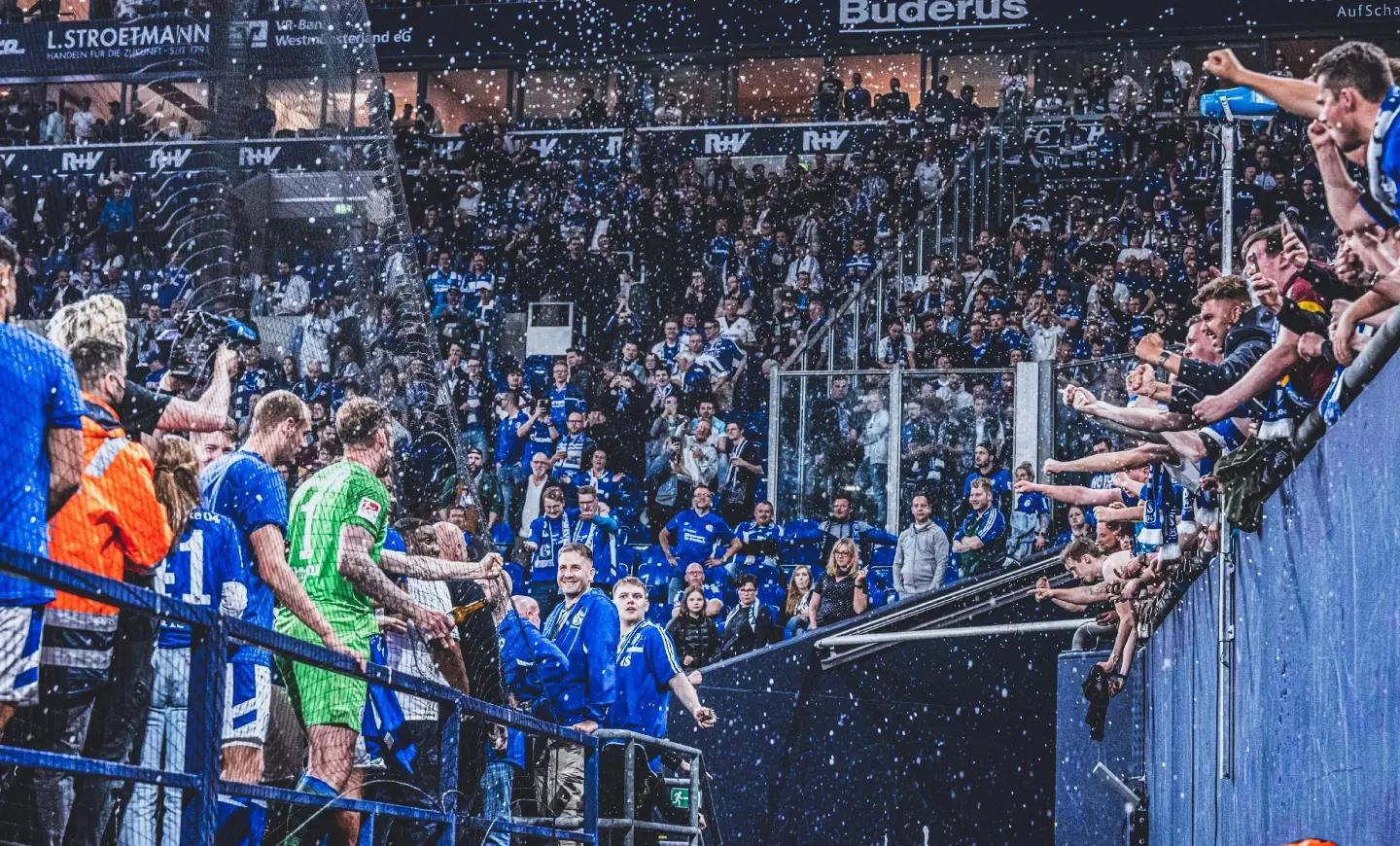 九游体育网页版登录入口-足球联赛冠军榜单精彩纷呈，各队争先恐后