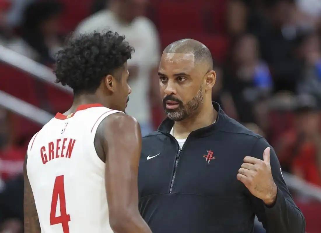 包含富勒姆成绩突然起色，主教练功不可没的词条