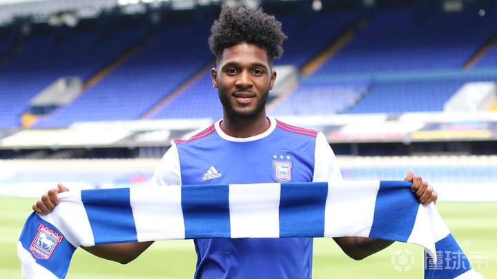 九游体育app-比利时前锋转会英冠，期待大放异彩的简单介绍
