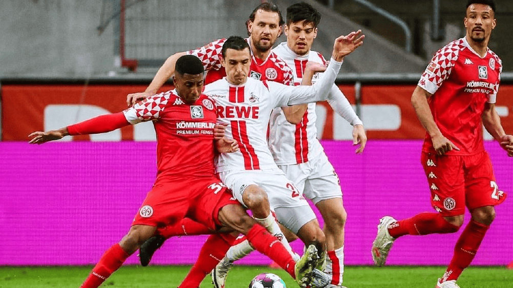 关于弗赖堡客场不敌对手，德甲保级形势扑朔迷离的信息