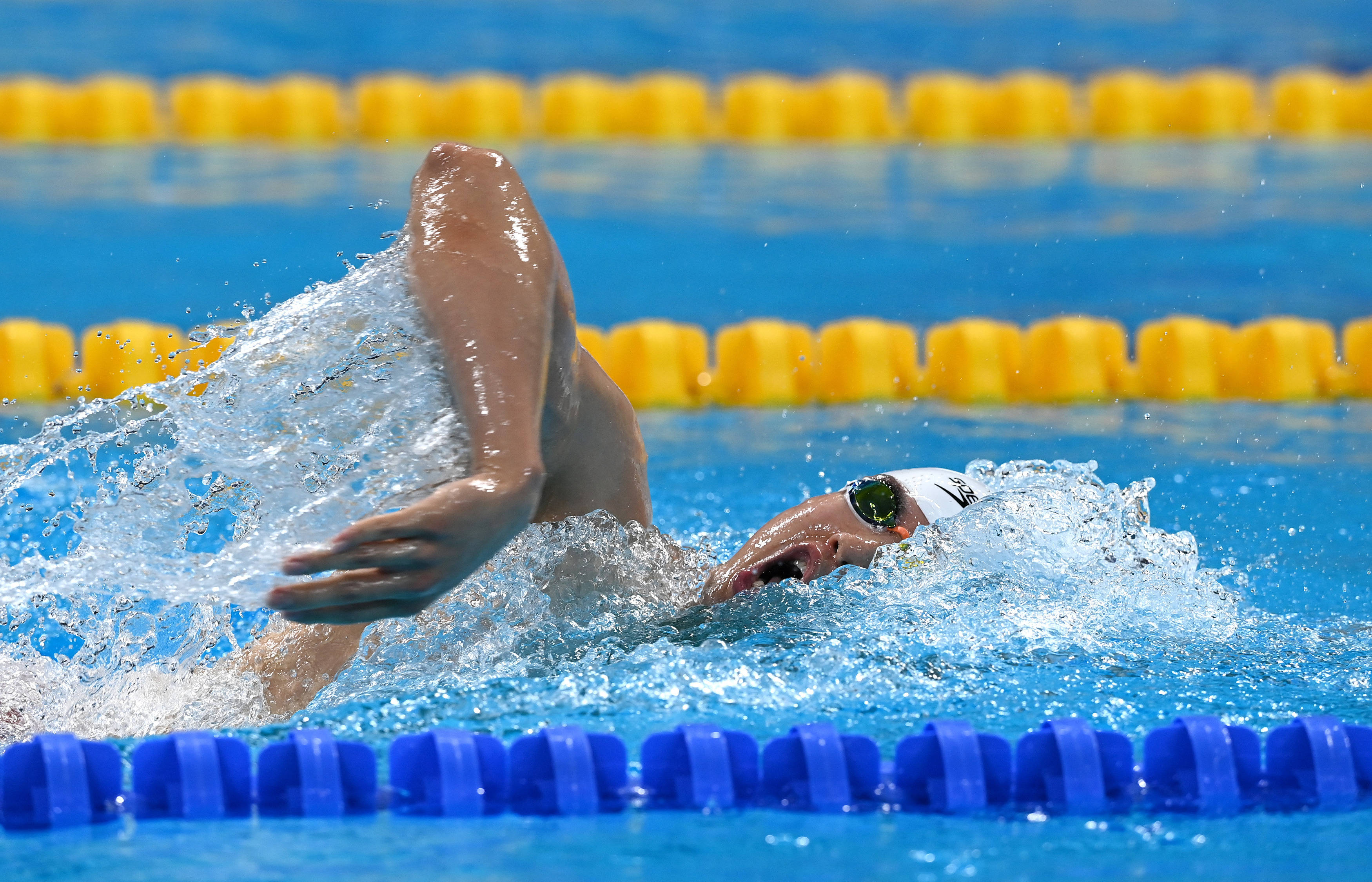 九游体育官网入口-包含游泳男子个人混合泳冠军诞生，完美表现的词条